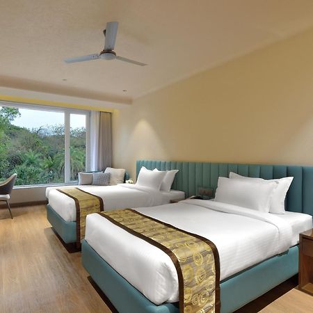 Hotel Urbane By Treat Daman Exterior foto
