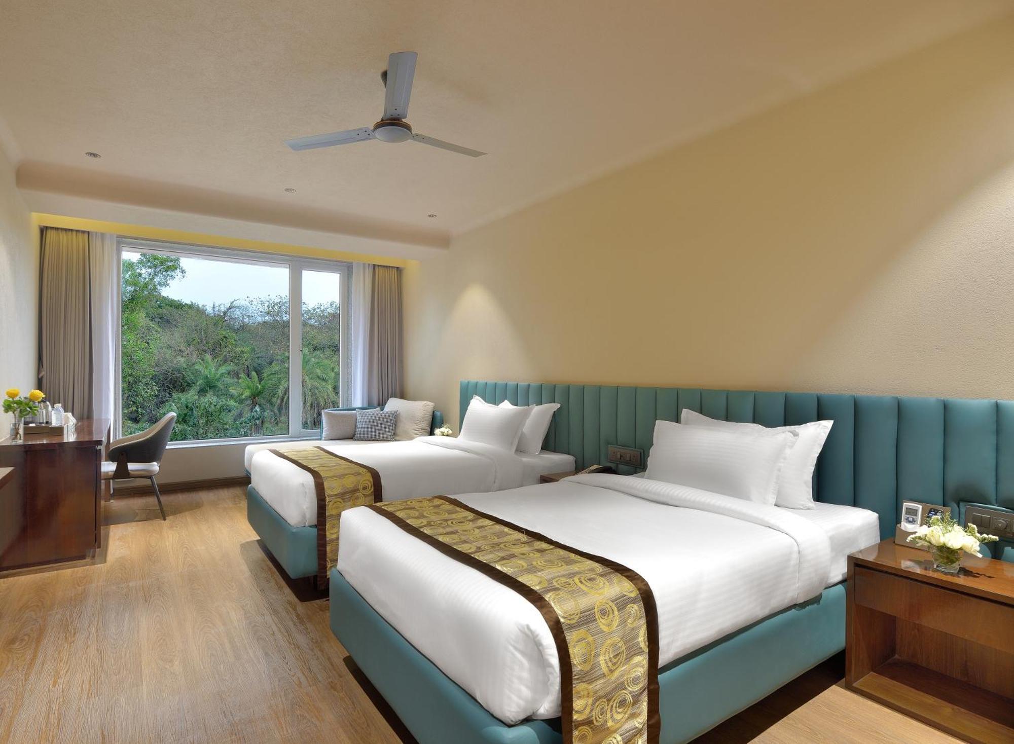 Hotel Urbane By Treat Daman Exterior foto