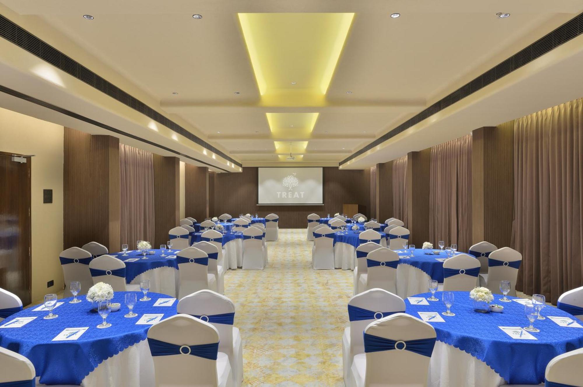 Hotel Urbane By Treat Daman Exterior foto